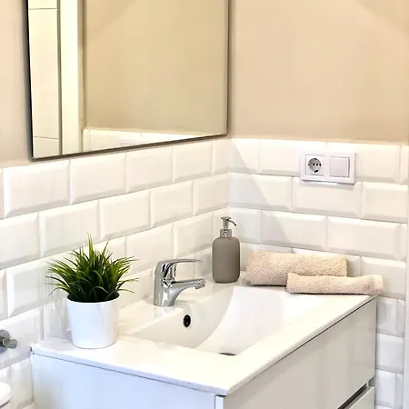 Centrico, Acogedor Y Luminoso * Oviede