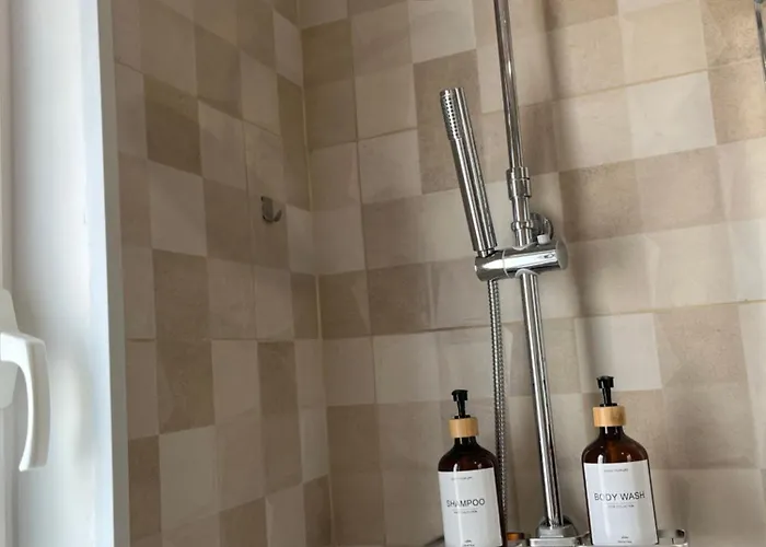 Céntrico, Acogedor Y Luminoso *