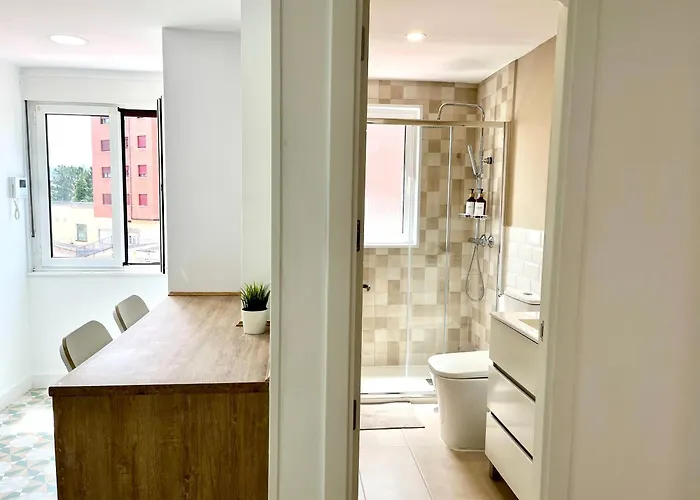 Céntrico, Acogedor Y Luminoso Oviedo