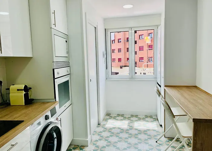 Céntrico, Acogedor Y Luminoso Apartamento *